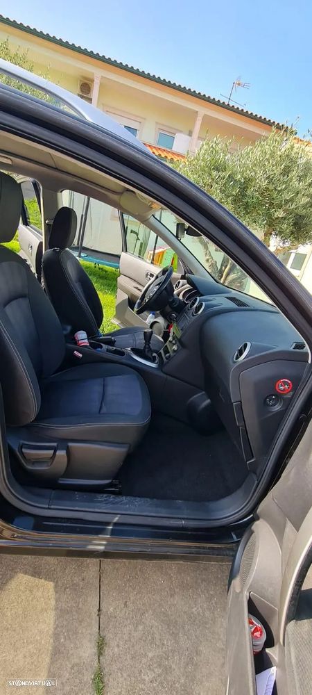 Nissan Qashqai +2 1.5 dCi Tekna Premium 18 - 4