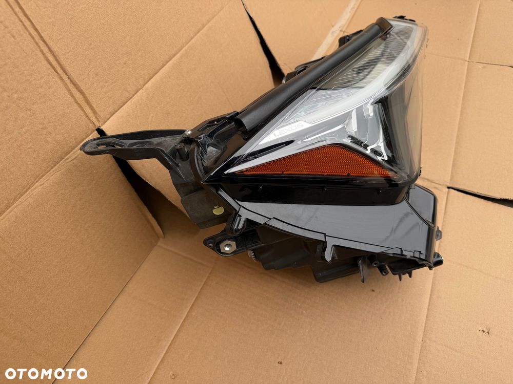LEXUS UX LAMPA PRAWA PRZÓD FULL LED PRZEDNIĄ - 6