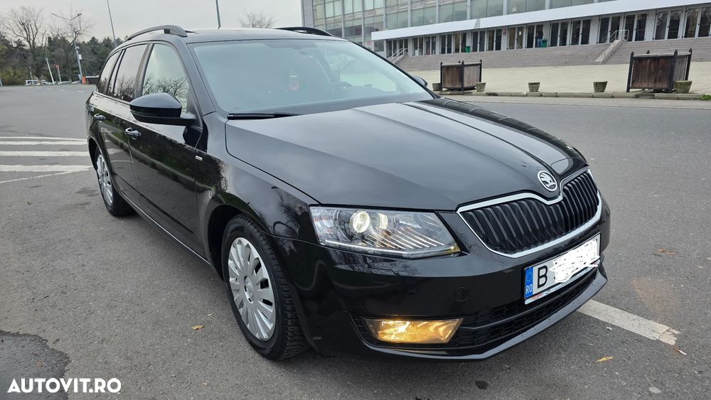 Skoda Octavia 2.0 TDI DSG Style - 1