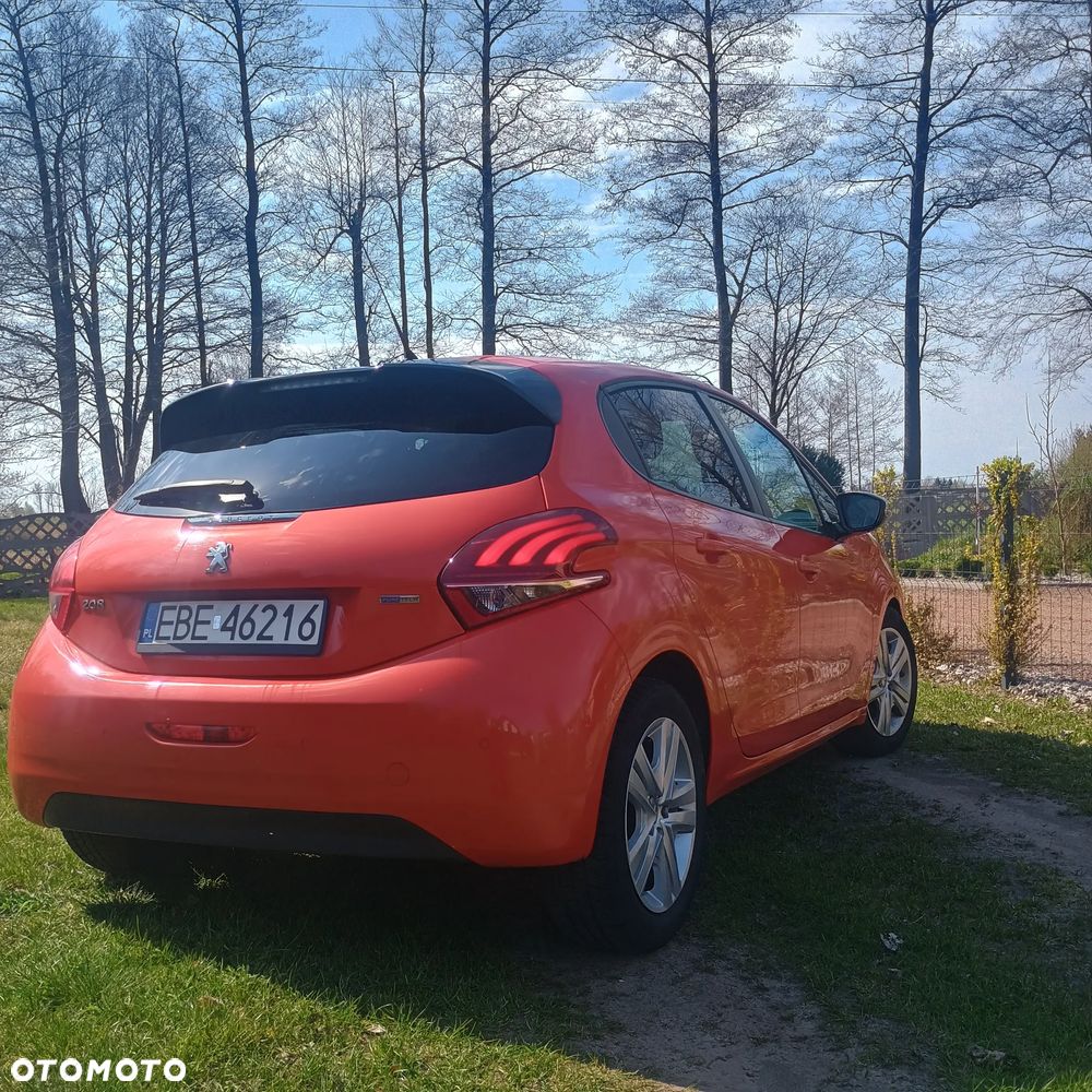 Peugeot 208 1.2 PureTech Style - 3