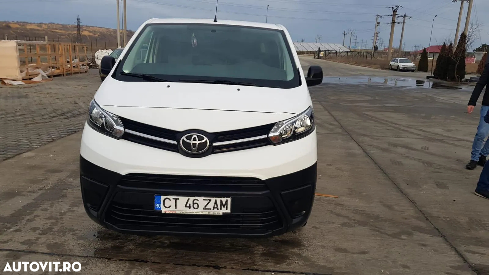 Toyota Proace Verso 1.5 D-4D 102CP 8+1 Base Compact - 10