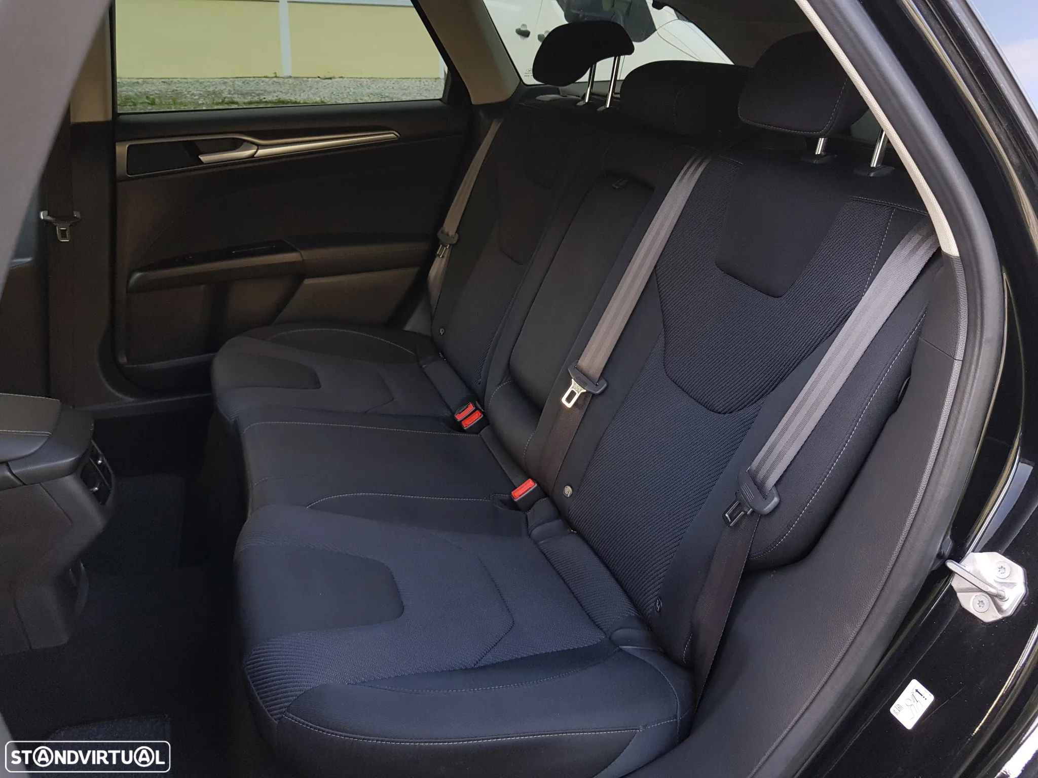 Ford Mondeo SW 1.5 TDCi Titanium ECOnetic - 30