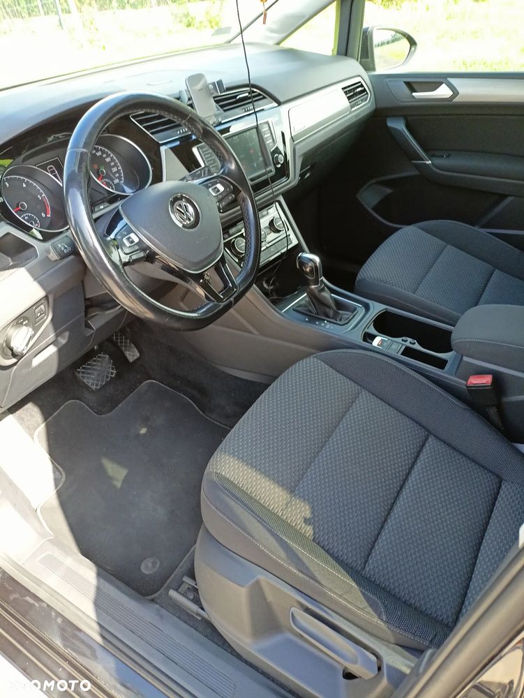Volkswagen Touran 2.0 TDI BMT Highline DSG - 13