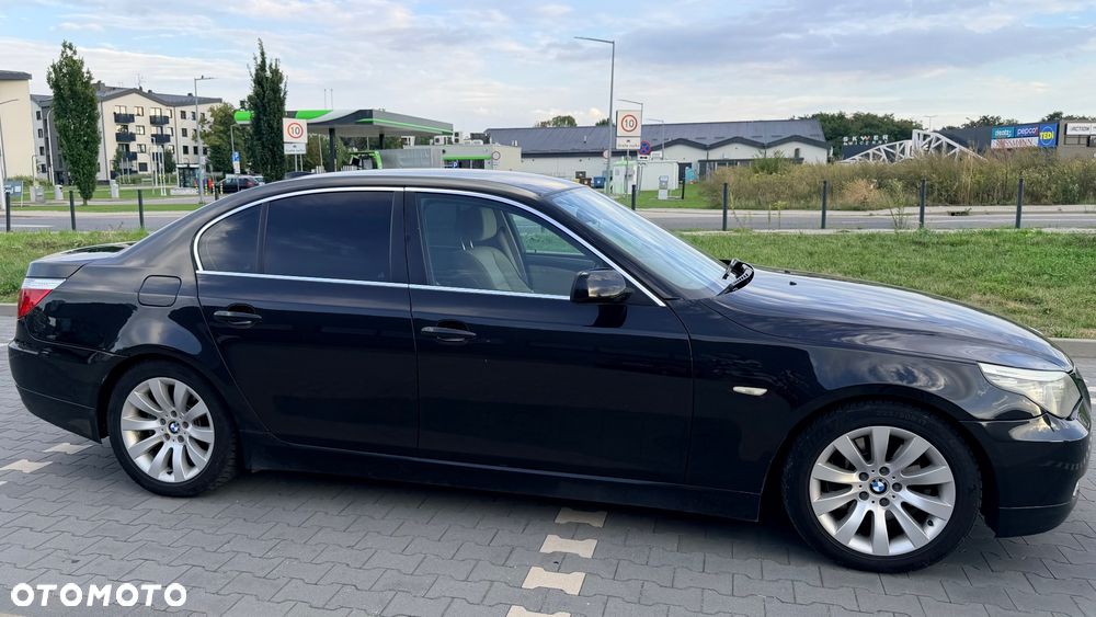 BMW Seria 5 520d - 10