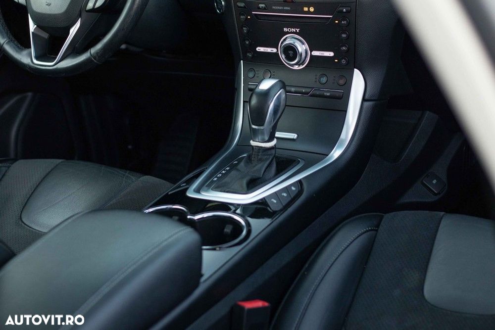 Ford Edge 2.0 TDCi Powershift Sport - 31