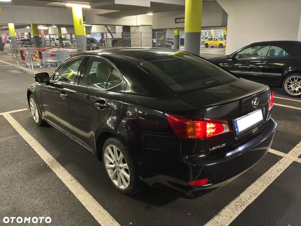 Lexus IS 220 D Prestige - 2