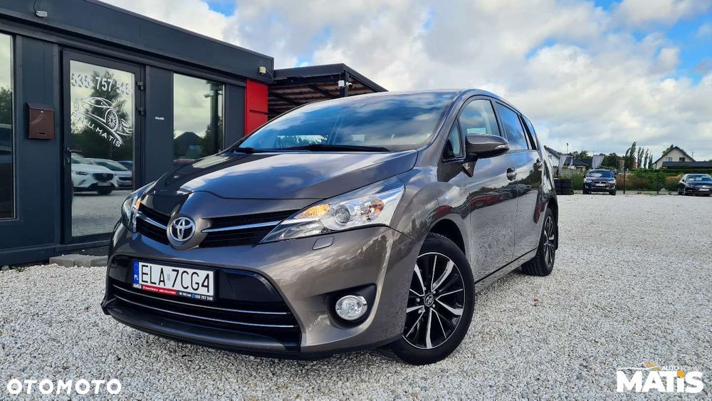 Toyota Verso - 7