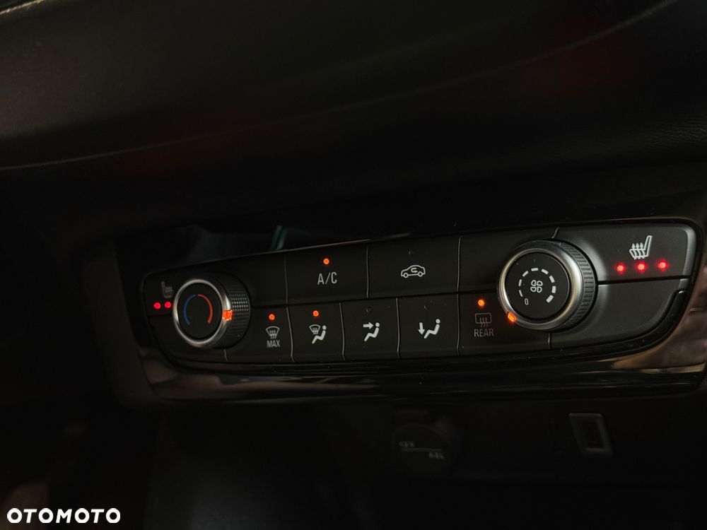 Opel Corsa 1.2 T Yes 2025 S&S - 13