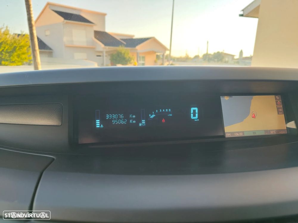 Renault Grand Espace 2.0 dCi SE Tech-Road 7L - 12