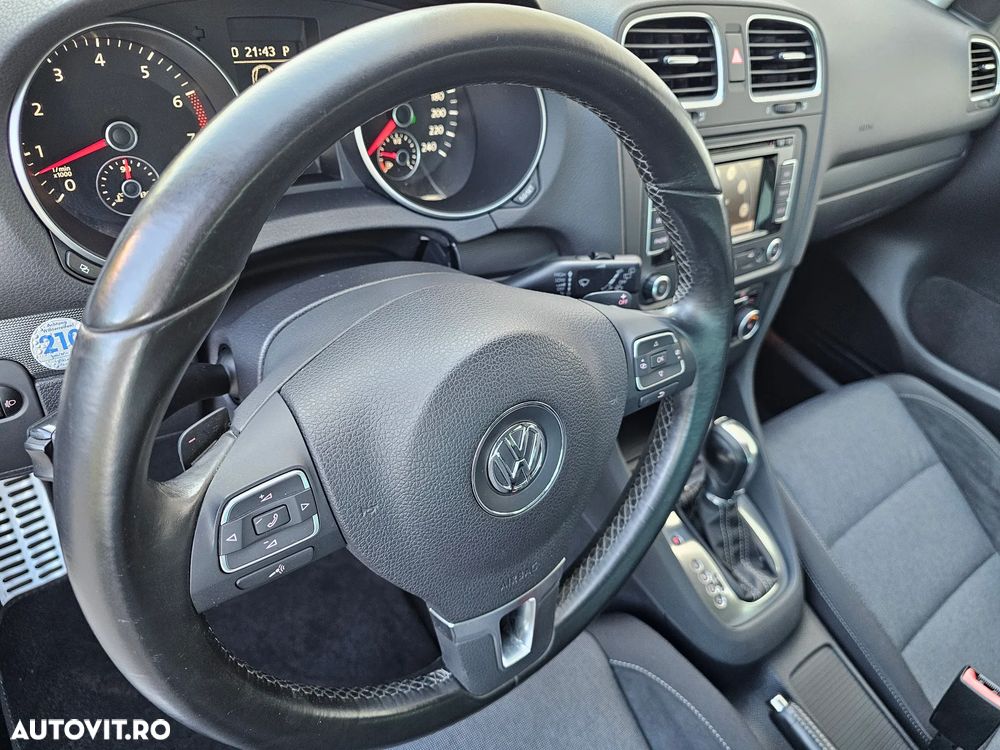 Volkswagen Golf 1.2 TSI DSG Style - 19