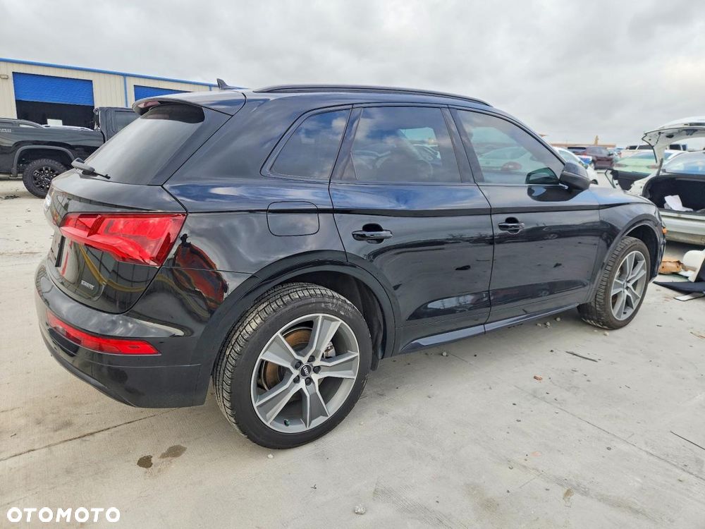 Audi Q5 2.0 TFSI Quattro S tronic sport - 4