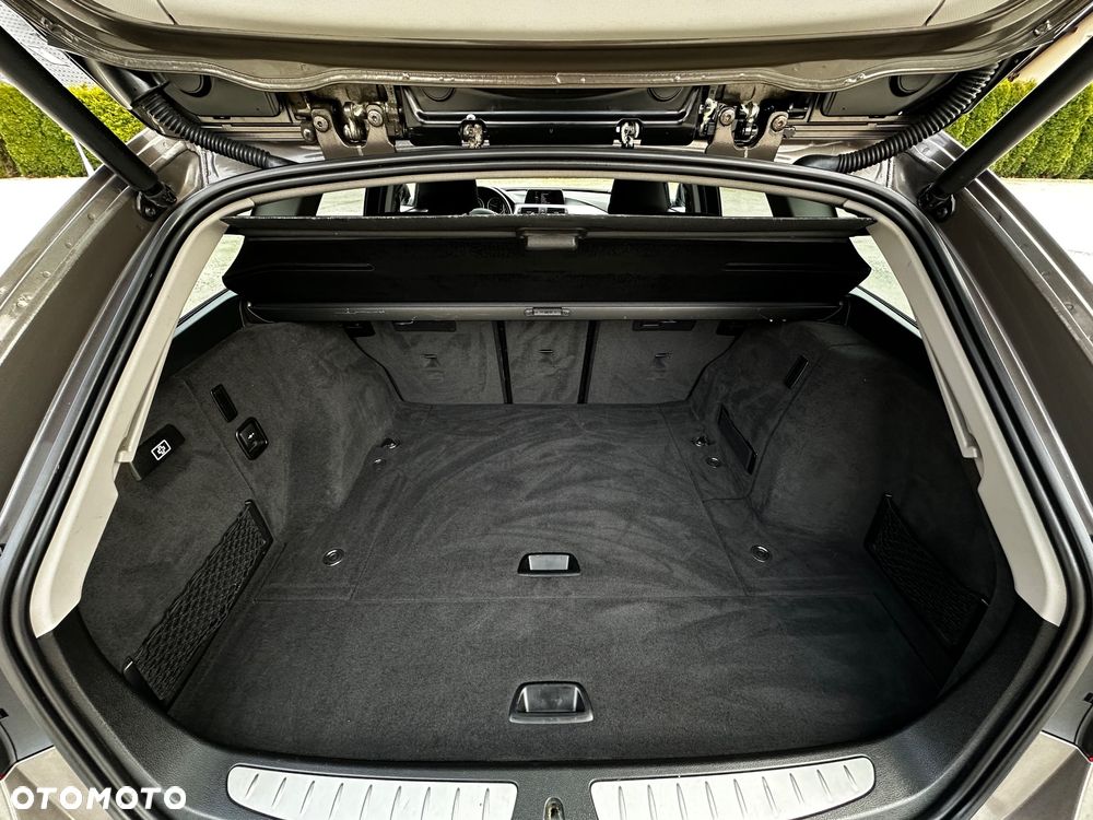 BMW Seria 3 320d - 30