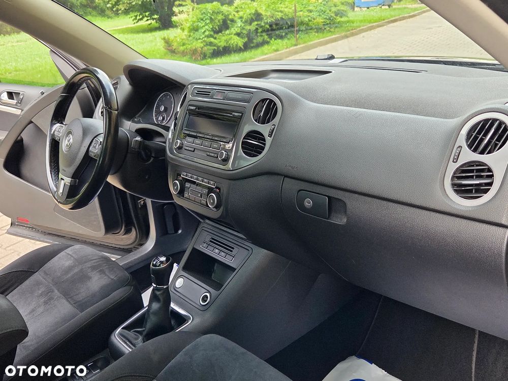 Volkswagen Tiguan 1.4 TSI 4Motion Exclusive - 32