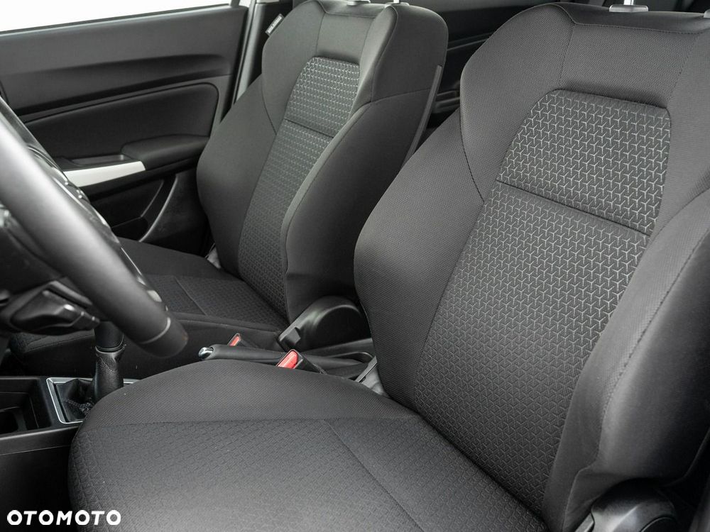 Suzuki Swift - 12