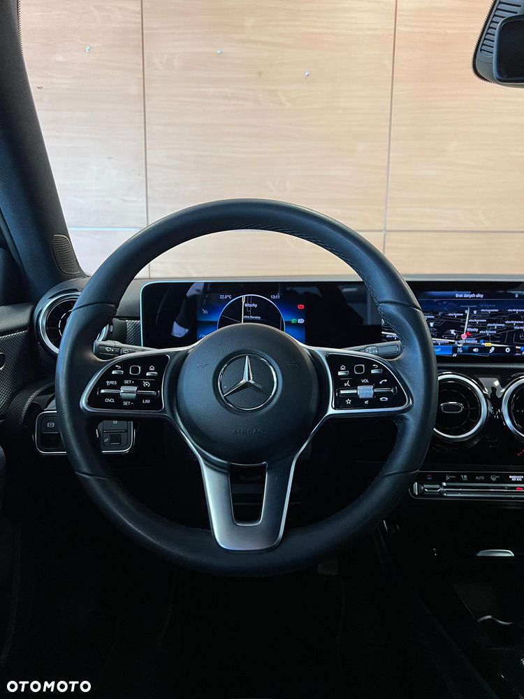 Mercedes-Benz Klasa A 200 7G-DCT - 16