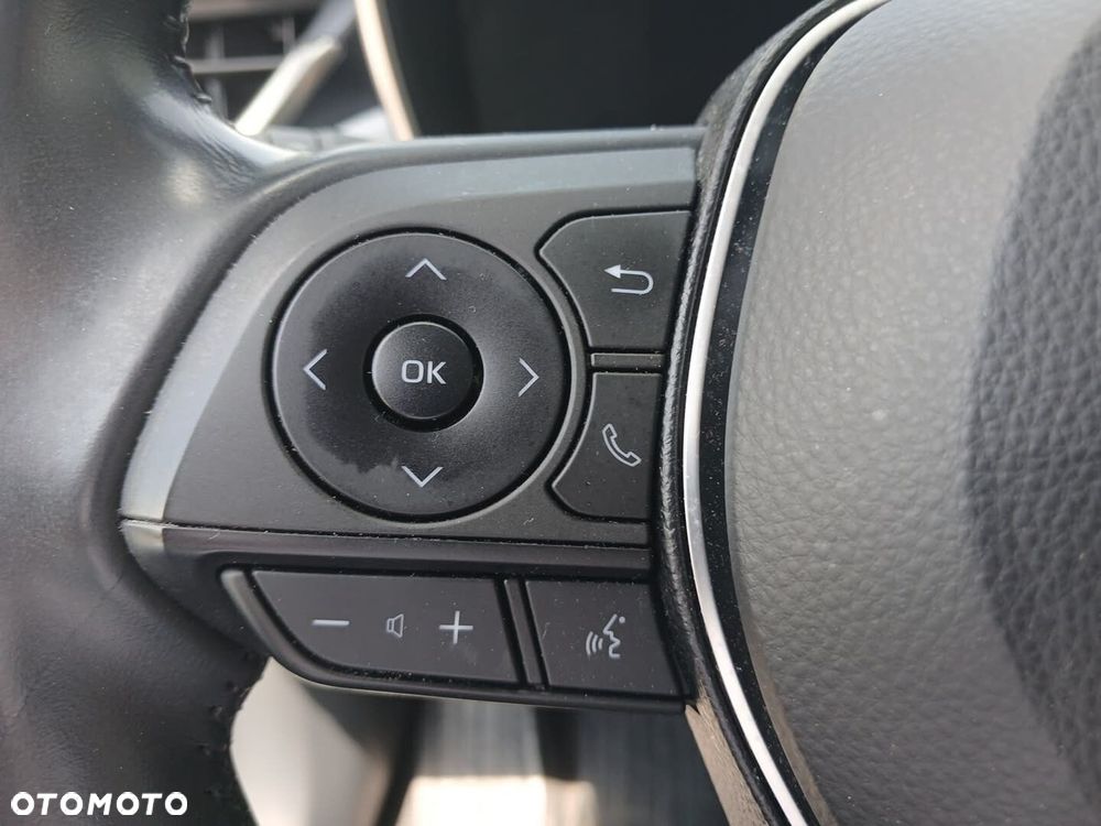 Toyota Corolla - 23