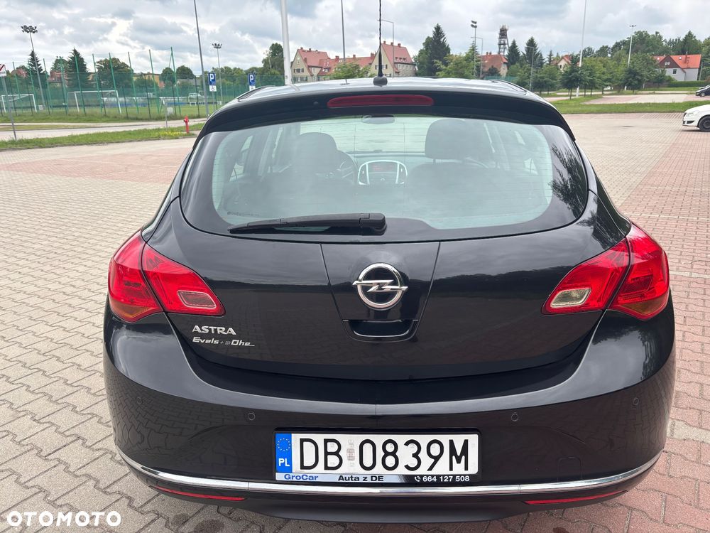Opel Astra 1.4 Turbo Active - 10