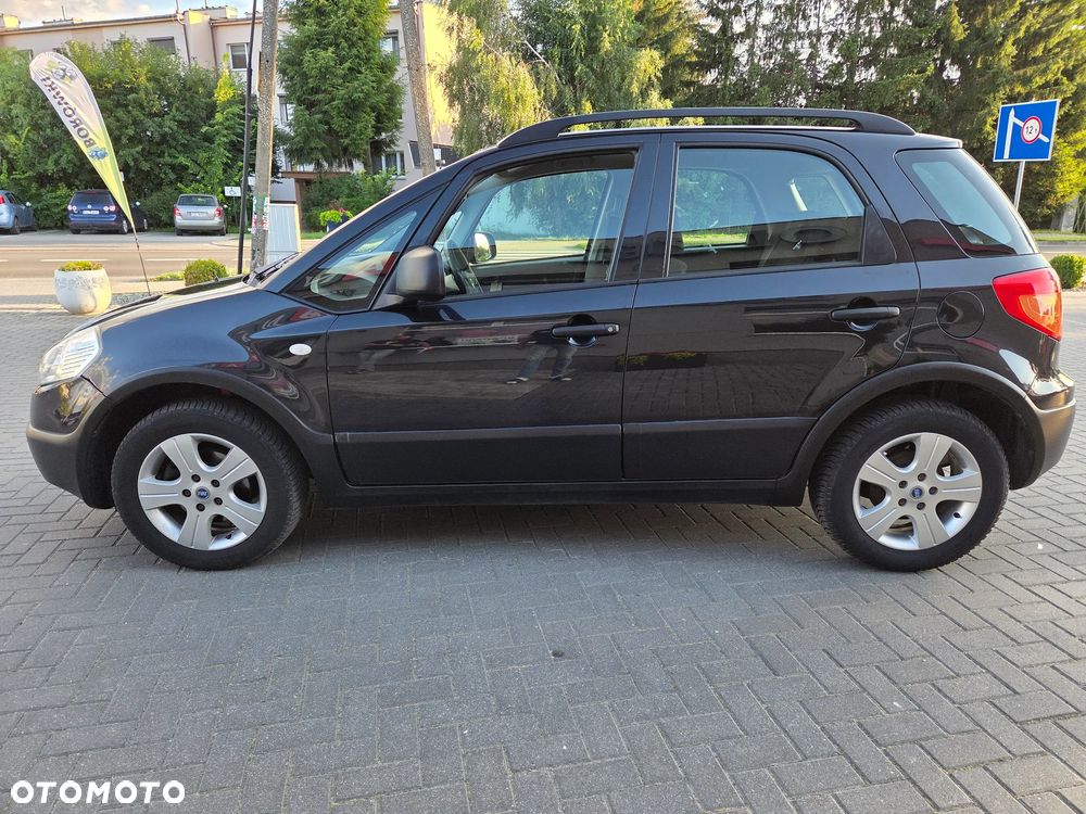 Fiat Sedici 1.6 16V 4x2 Emotion - 9