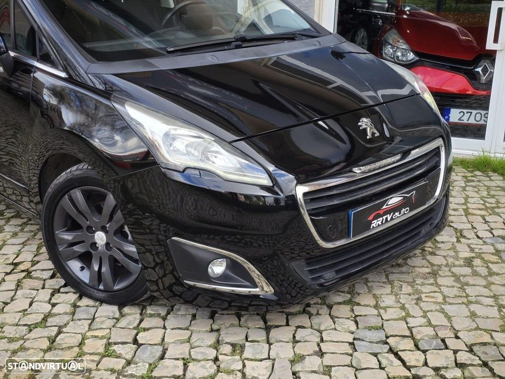 Peugeot 5008 1.6 E-HDi 7L Allure 2-Tronic 113g - 14