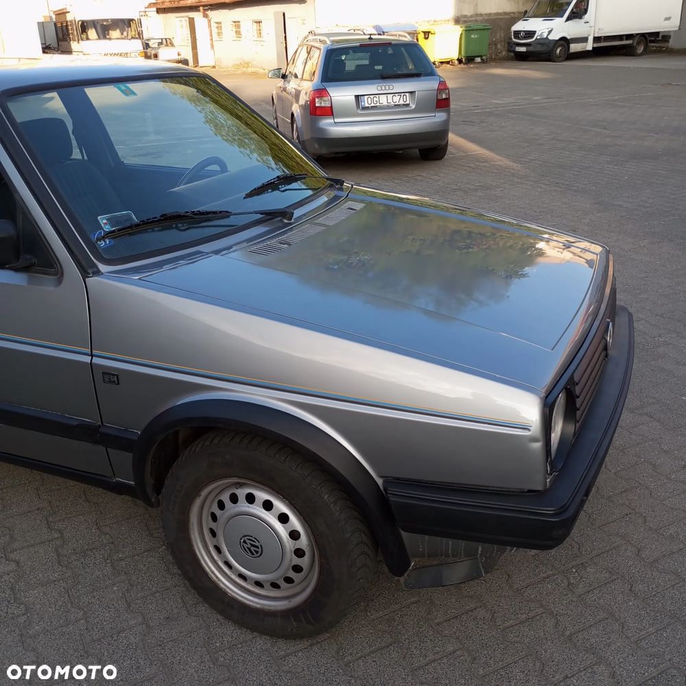 Volkswagen Golf - 9