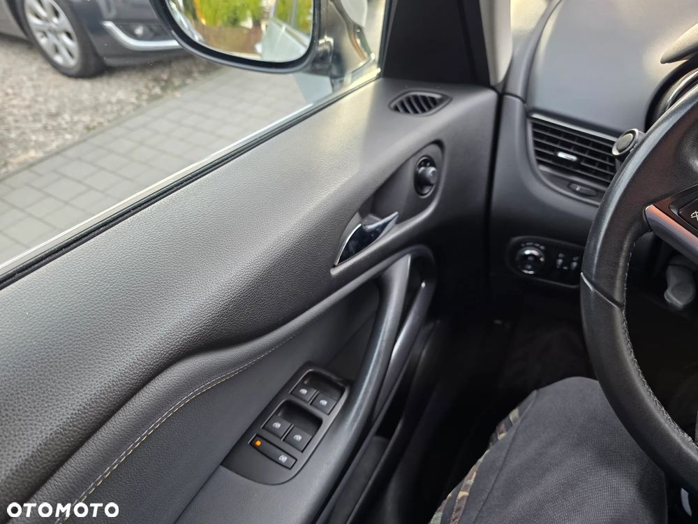 Opel Zafira 1.4 T Cosmo EcoFLEX S&S - 8