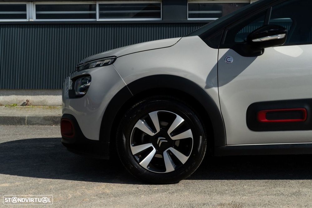 Citroën C3 1.2 PureTech Shine - 47