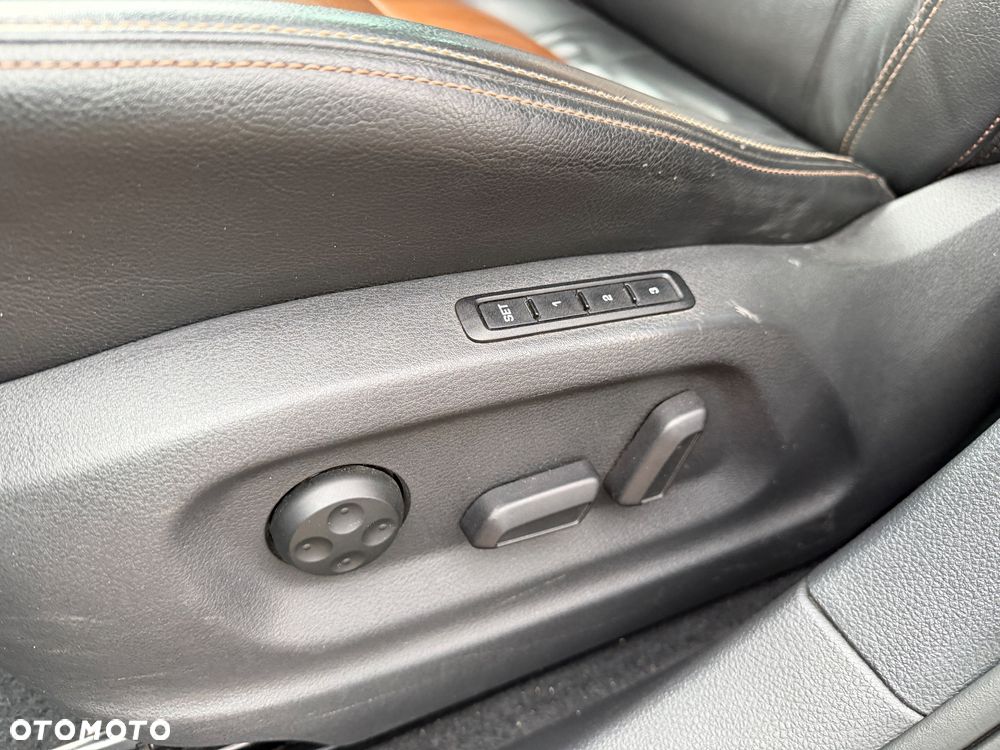 Volkswagen Sharan 2.0 TSI DSG Highline - 23