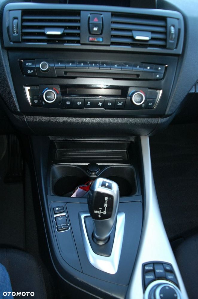 BMW Seria 1 - 25