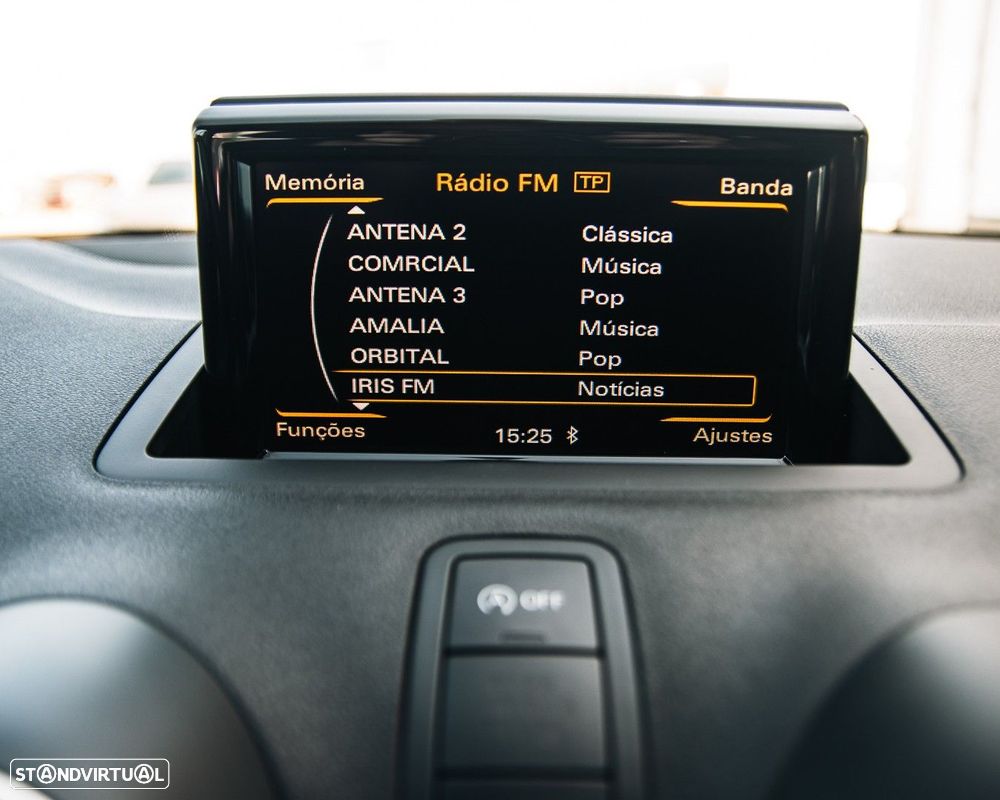 Audi A1 Sportback 1.0 TFSI - 25