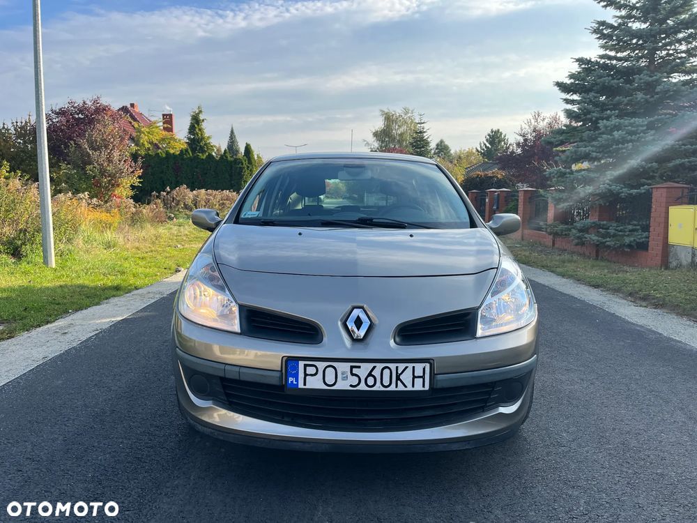 Renault Clio 1.6 16V Dynamique - 10