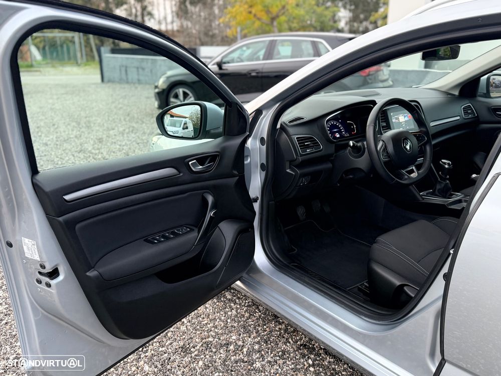 Renault Mégane Sport Tourer 1.5 Blue dCi Limited - 10