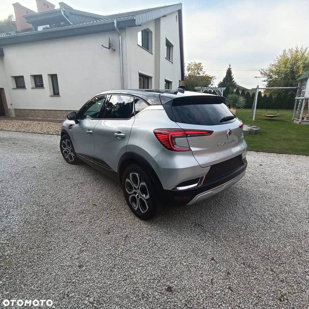 Renault Captur - 10