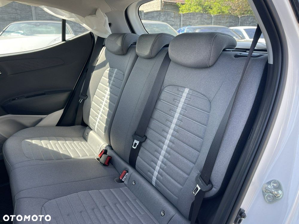 Hyundai i10 - 13