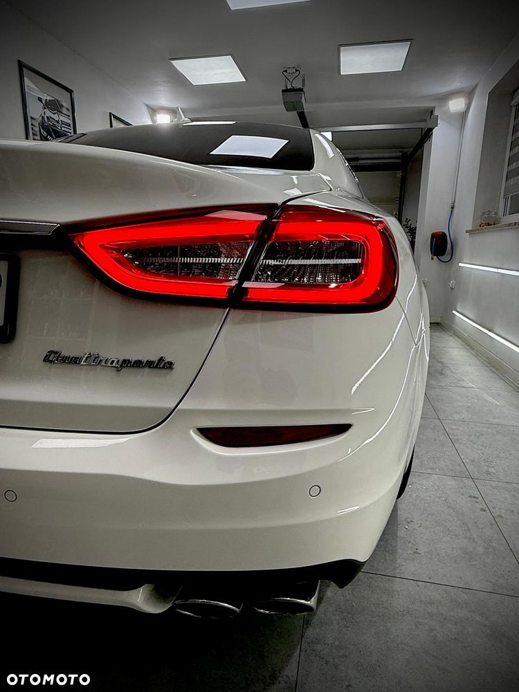 Maserati Quattroporte S Q4 Automatik - 17