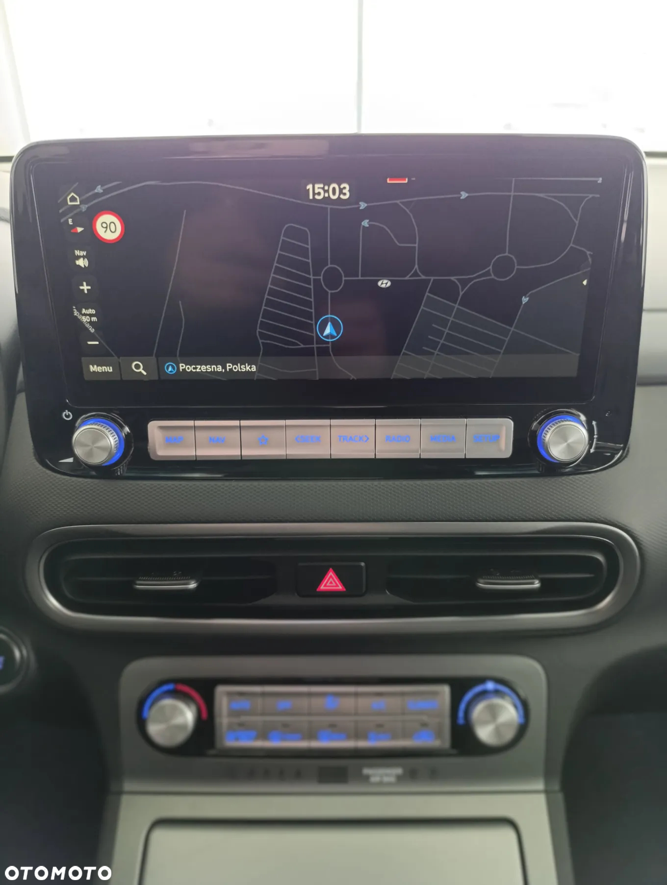 Hyundai Kona Electric 64kWh Executive - 8