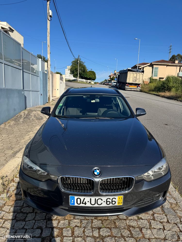 BMW 320 d Sport Line - 3