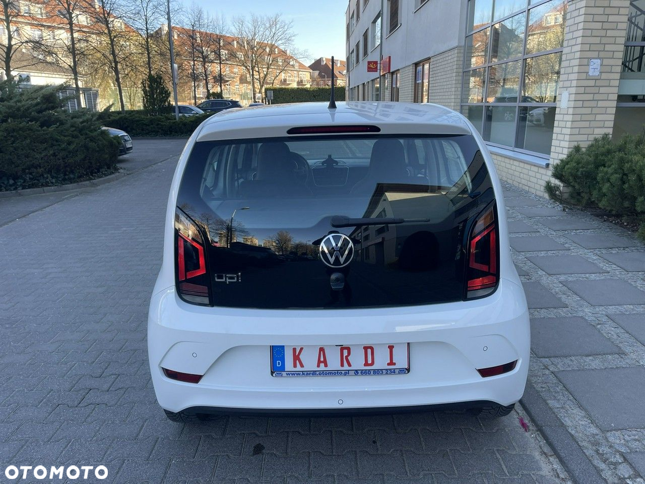 Volkswagen up! - 6