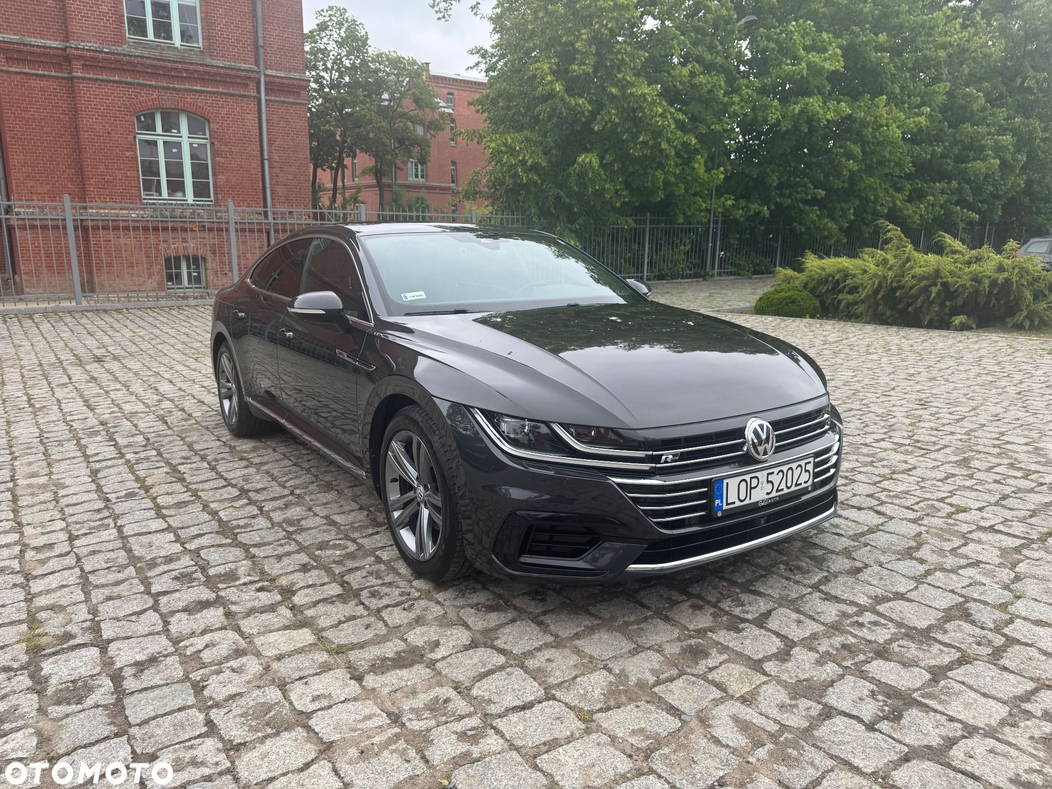 Volkswagen Arteon 2.0 TDI SCR R-Line DSG - 1