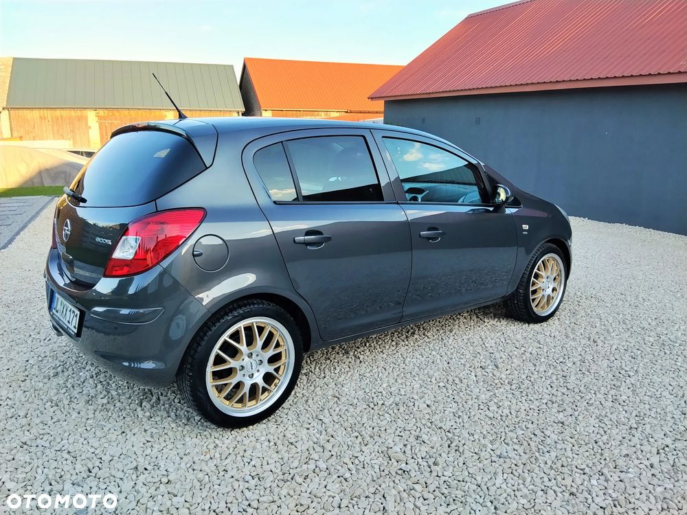Opel Corsa - 25