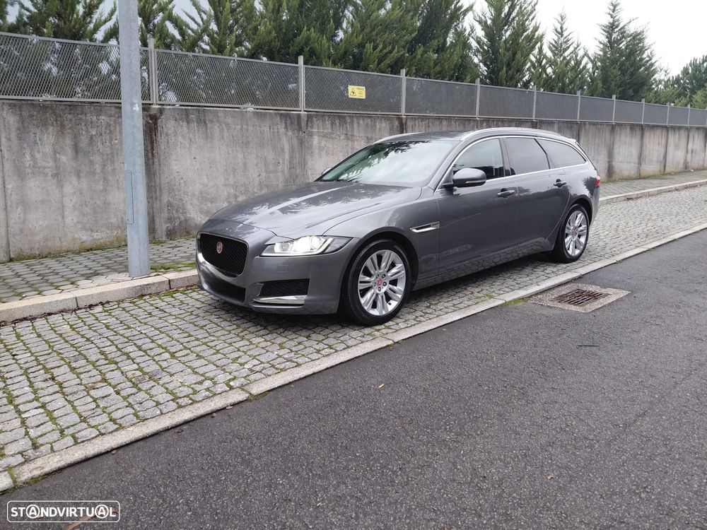 Jaguar XF Sportbrake 20d Aut. Prestige - 1