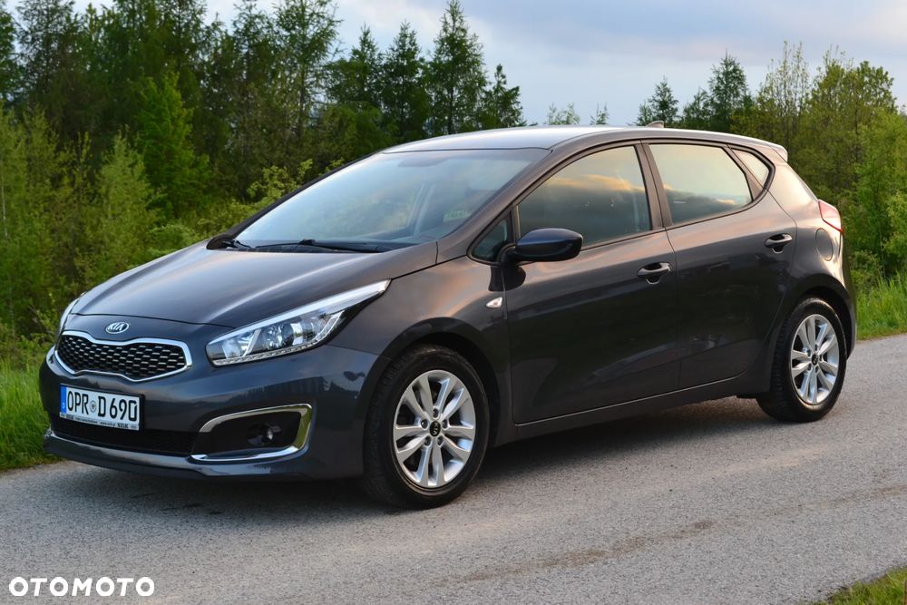 Kia Ceed 1.6 GDI Edition 7 - 23