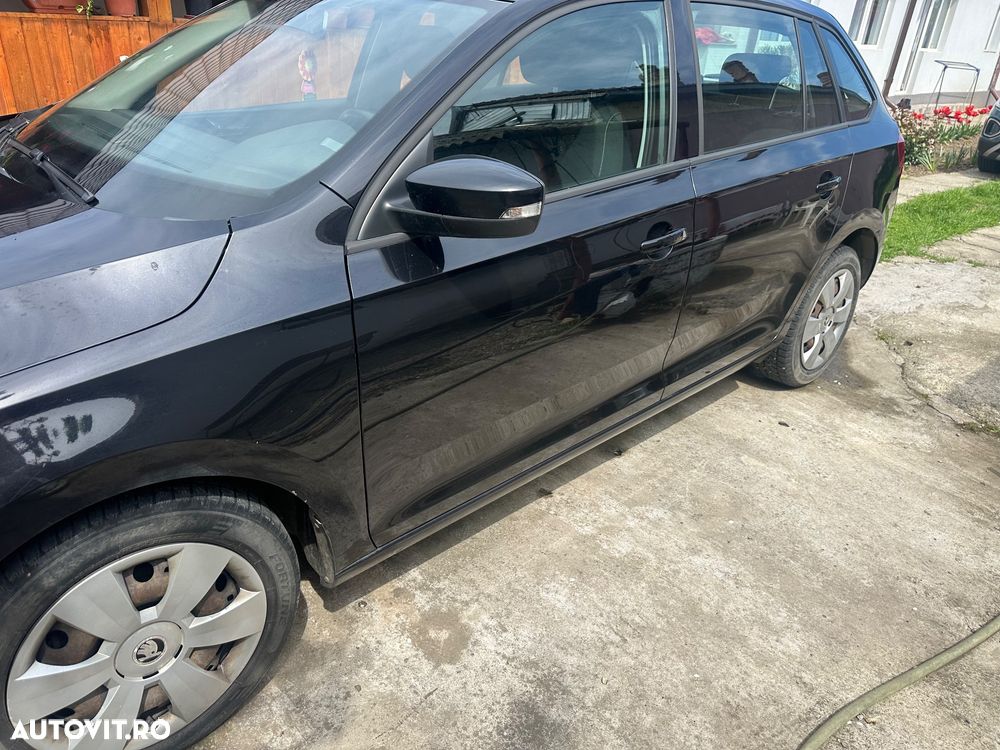 Skoda RAPID 1.4 TDI Style DSG - 16