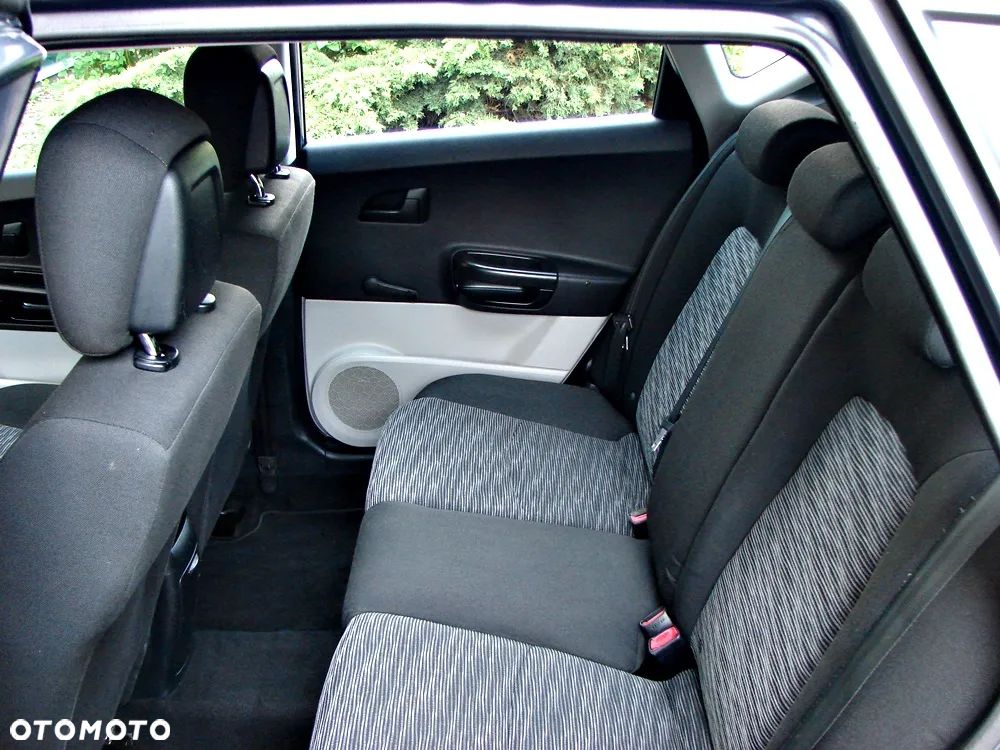 Kia Ceed 1.6 Comfort - 6