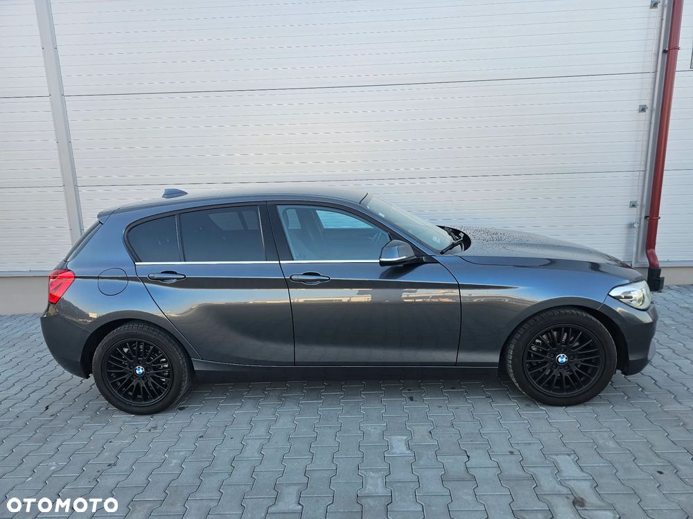 BMW Seria 1 120d Sport-Aut Urban Line - 11