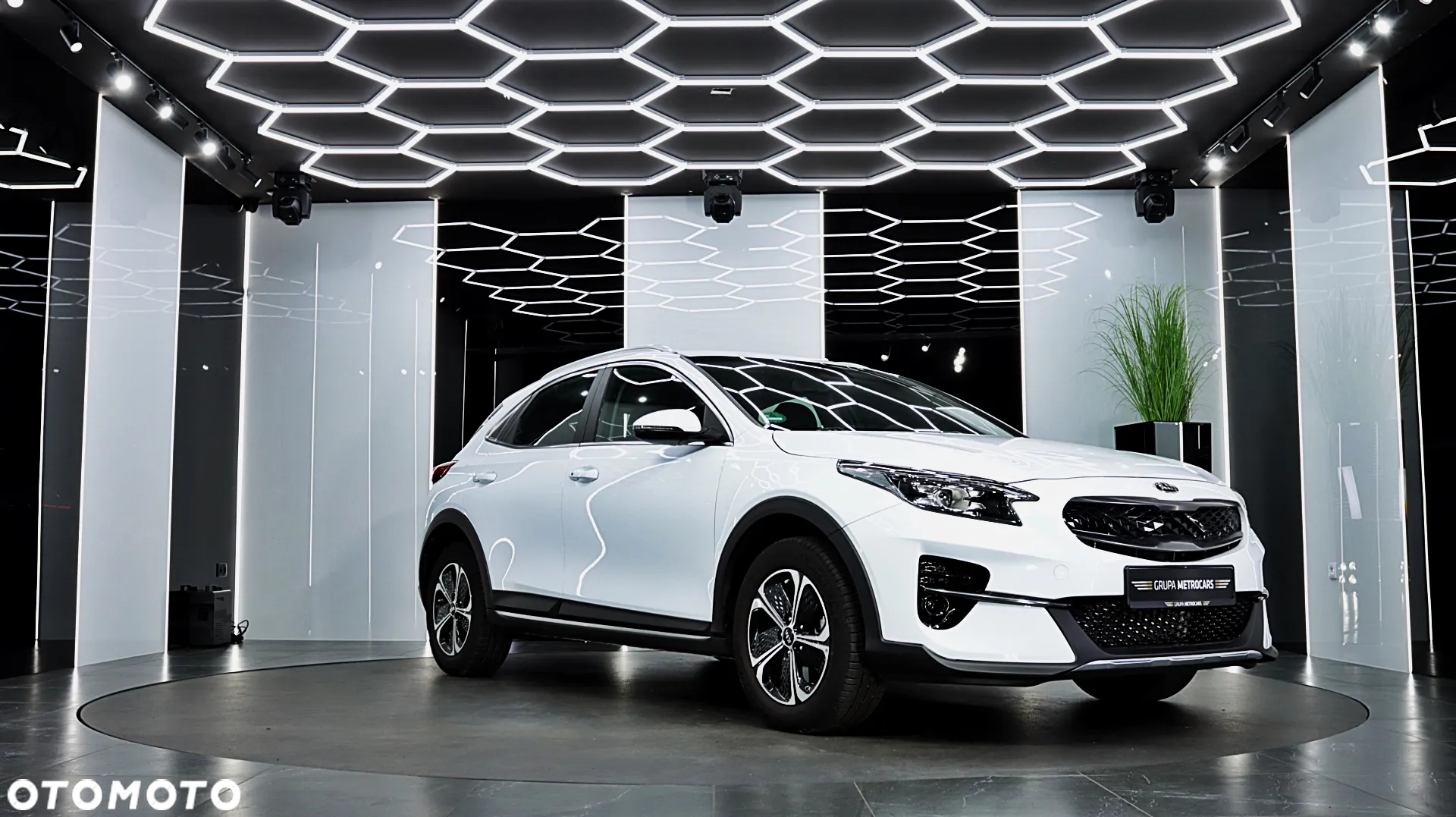 Kia XCeed 1.6 GDI PHEV Business Line DCT - 14