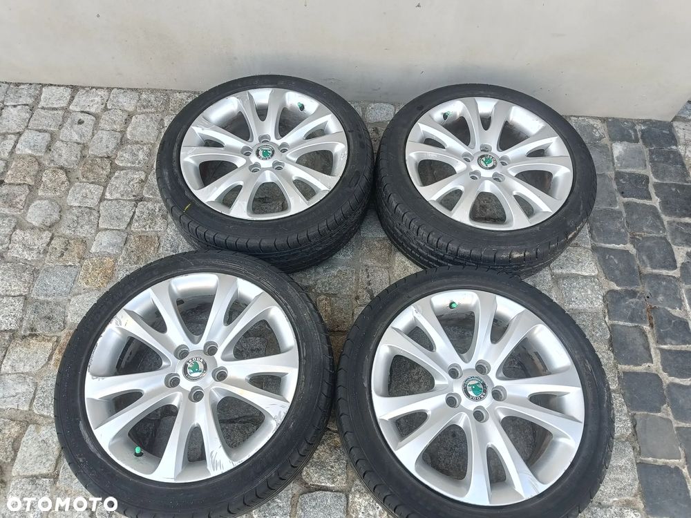 Felgi Aluminiowe 17 Skoda Superb 2 II 5x112 ET49 3T0601025D Koła Seat Audi VW 7,5Jx17H2 - 1