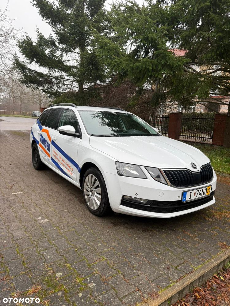 Skoda Octavia 2.0 TDI Joy - 1