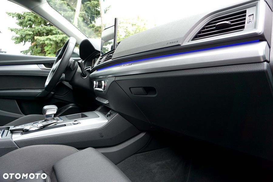 Audi Q5 40 TDI quattro S tronic sport - 27