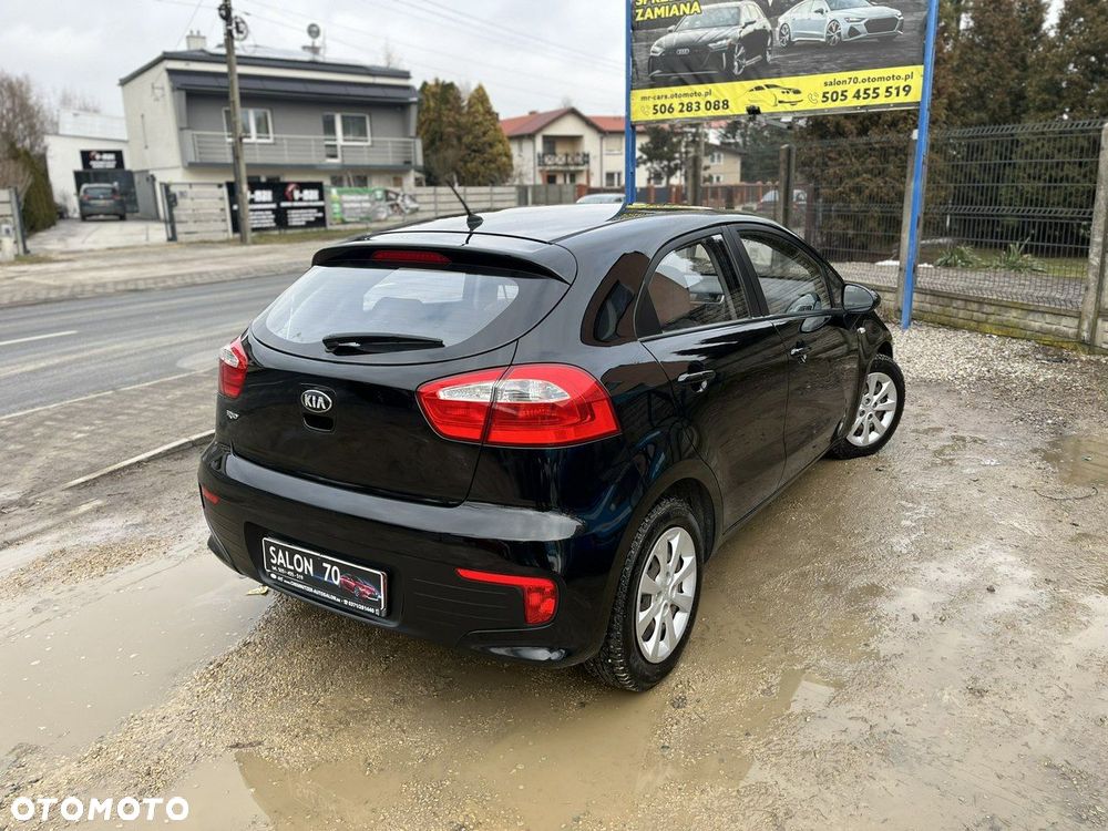 Kia Rio - 9