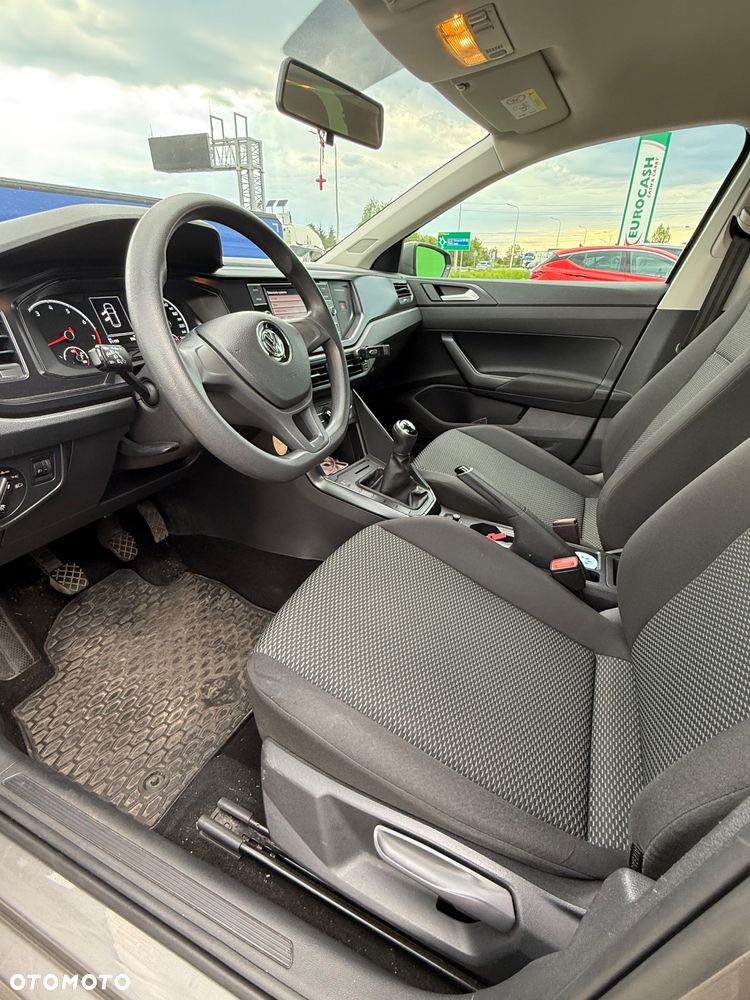 Volkswagen Polo 1.0 Trendline - 19